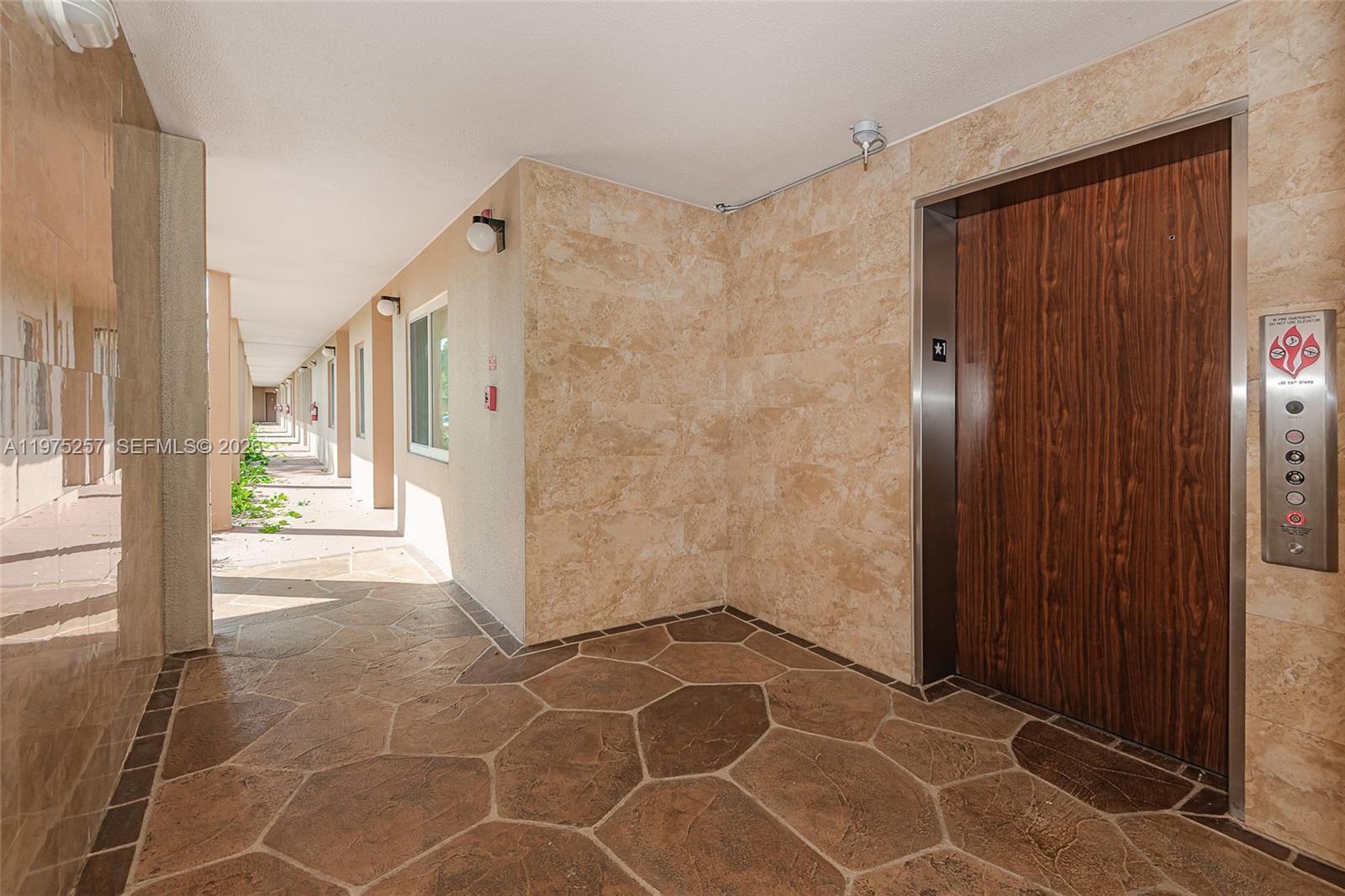 1200 SW 137th Ave # 402E, Pembroke Pines FL 33027 photo 2