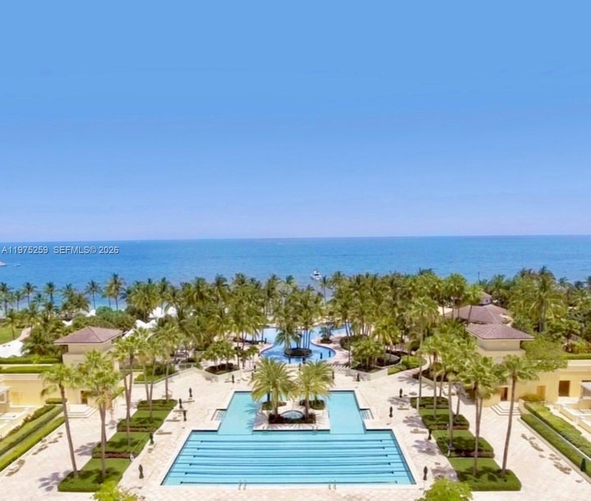 735 Crandon Blvd # 303, Key Biscayne FL 33149