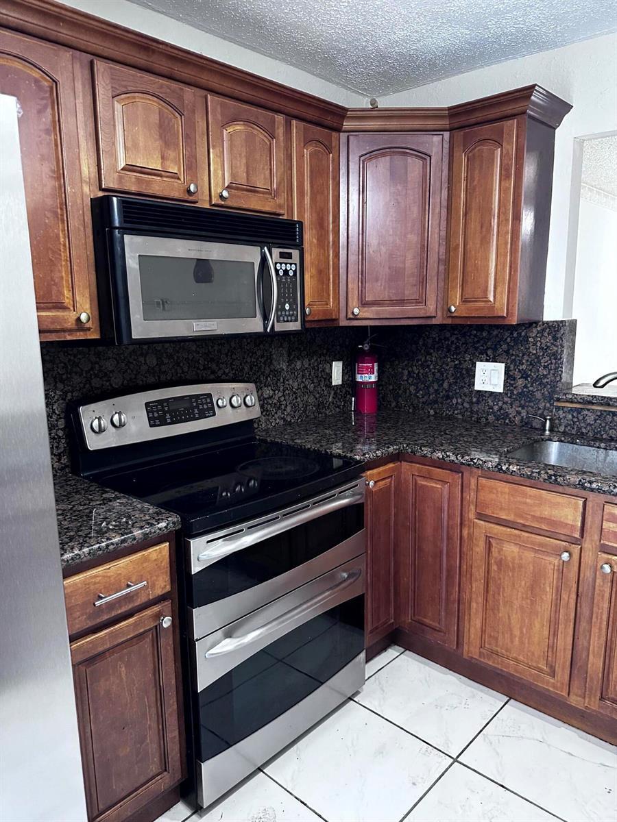 6200 S Falls Cir Drive # 310, Lauderhill FL 33319 photo 2