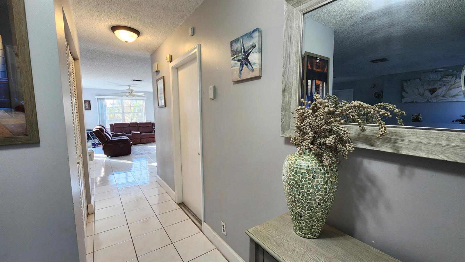 4209 Waverly Drive, West Palm Beach FL 33407 photo 5
