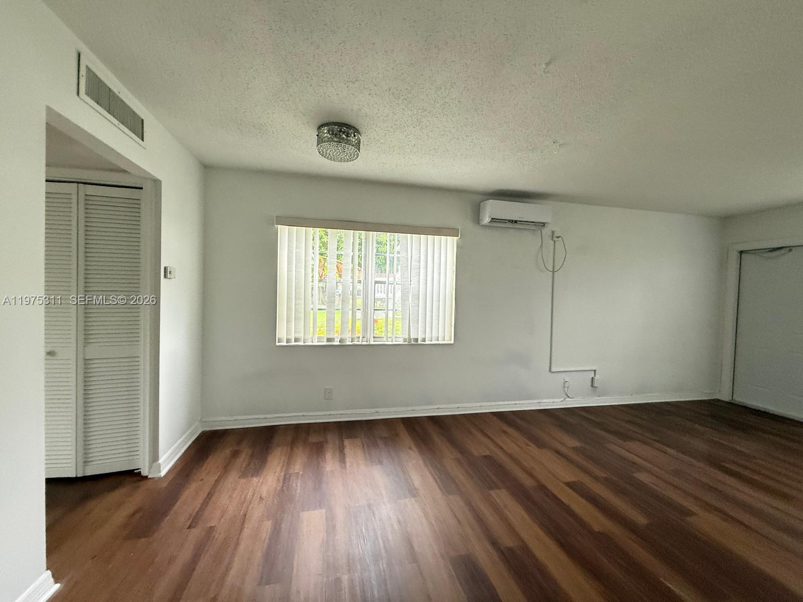 104 E Easthampton  E # 1, West Palm Beach FL 33417 photo 3