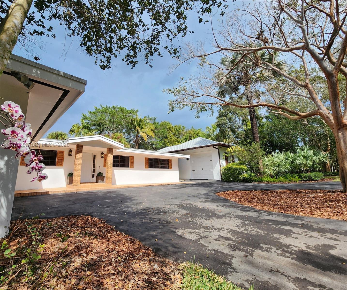 6065 SW 133rd St, Pinecrest FL 33156