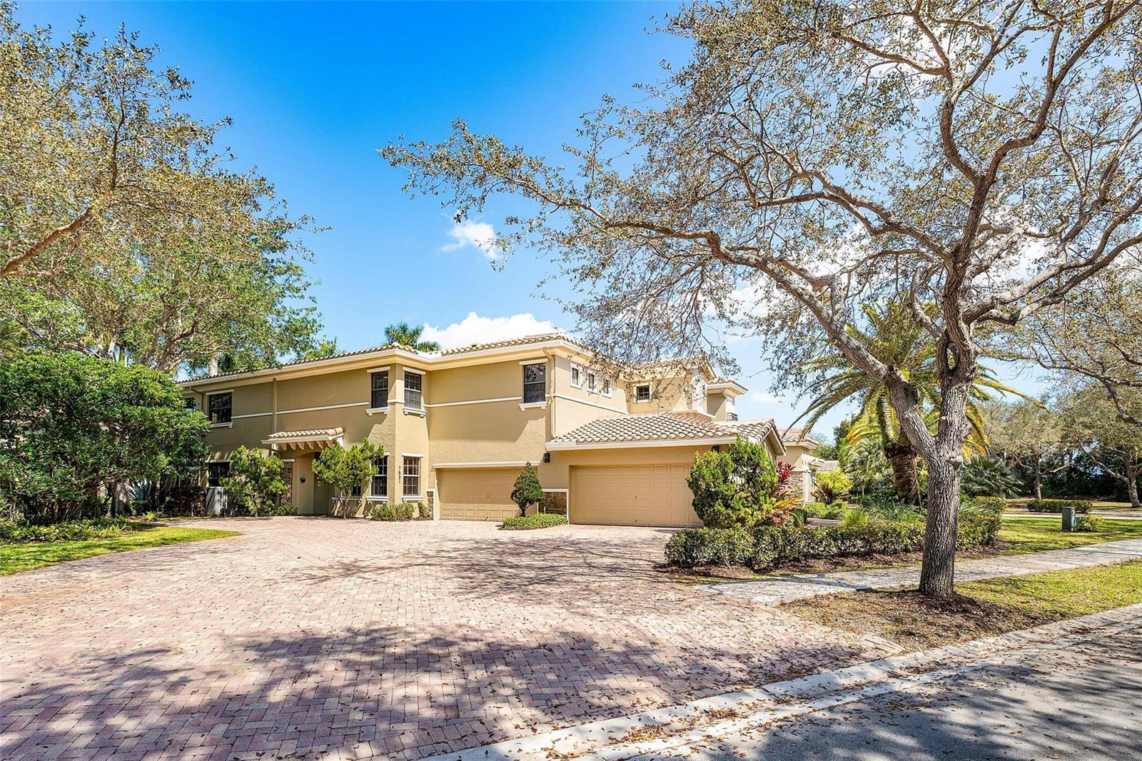 7535 Old Thyme Court, Parkland FL 33076 photo 2