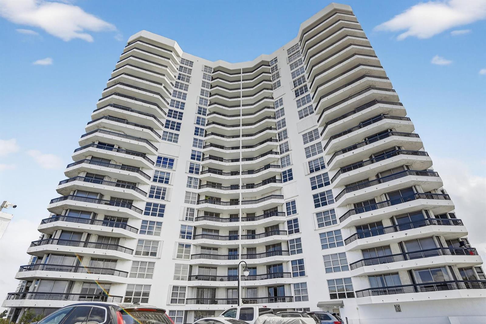 3400 NE 192nd Street # 1008, Miami FL 33180