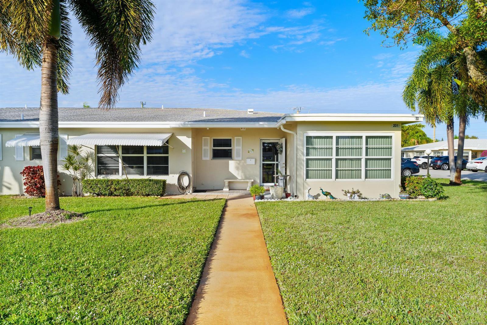 201 Country Lane # B, Boynton Beach FL 33435