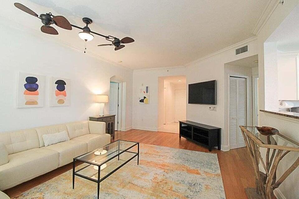 11018 Legacy Drive # 104, Palm Beach Gardens FL 33410 photo 2
