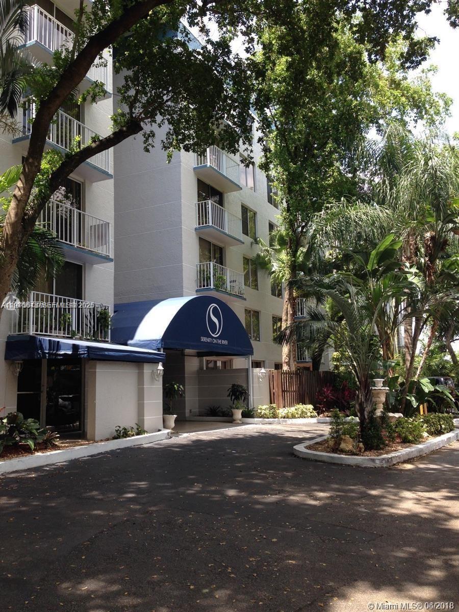 1740 NW North River Dr # 529, Miami FL 33125 photo 3