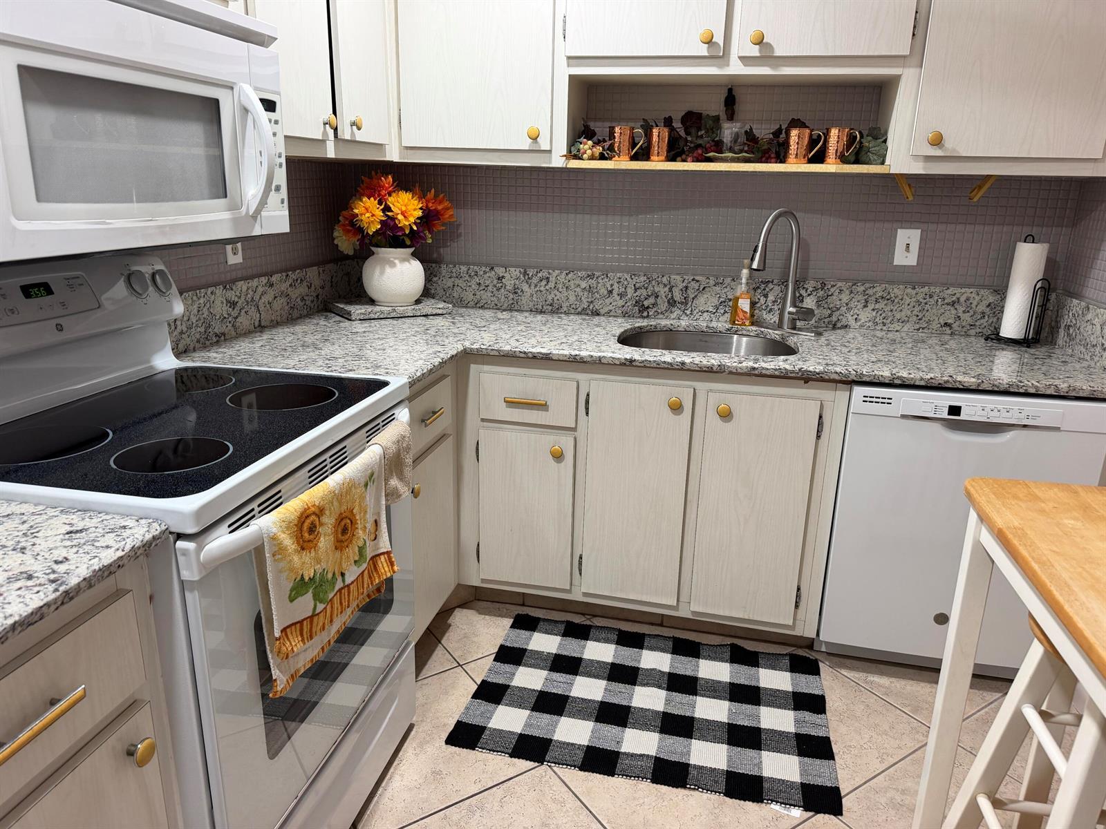 506 Davis Road # 78, Palm Springs FL 33461 photo 5