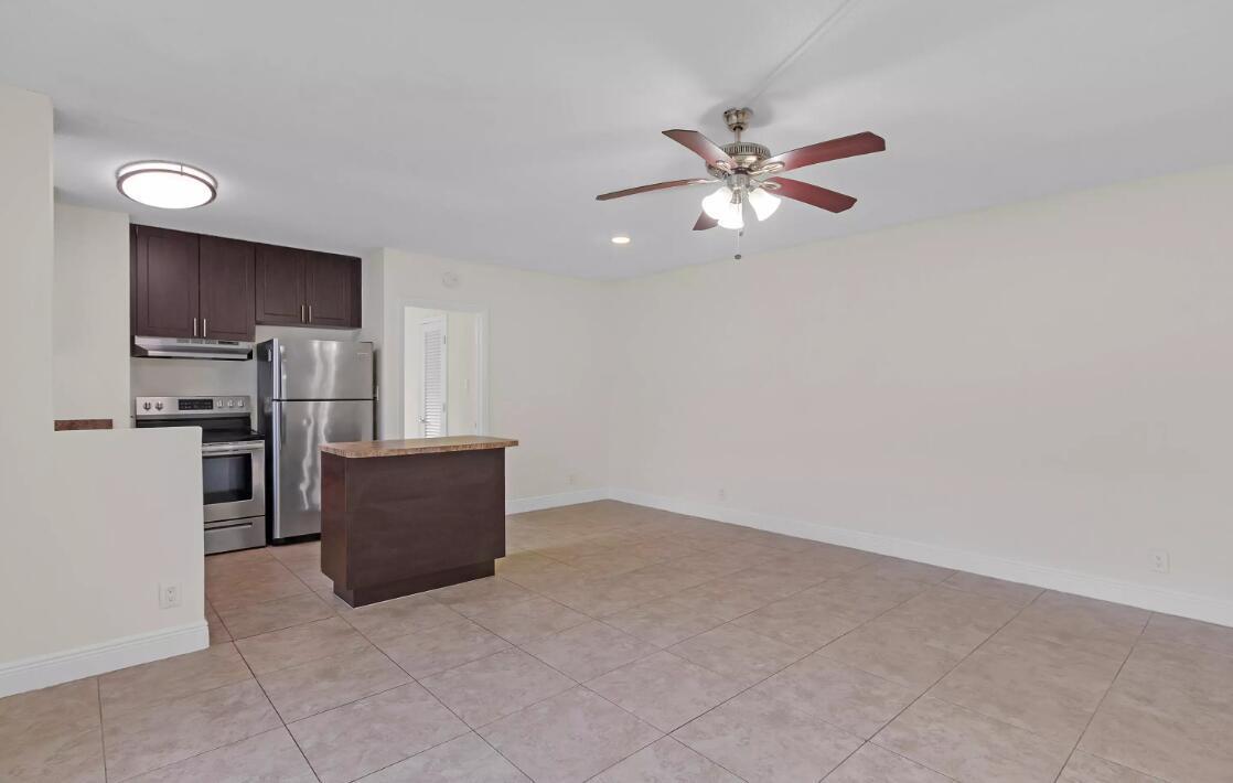 560 NE 46th Street # 8, Boca Raton FL 33431 photo 3