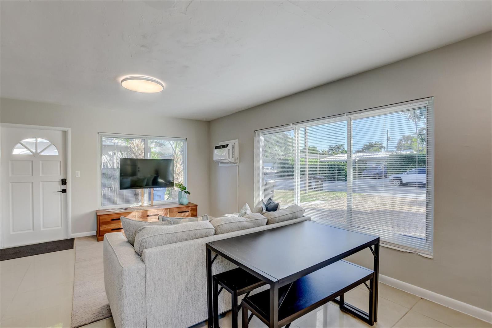 1005 NE 17th Court, Fort Lauderdale FL 33305 photo 4