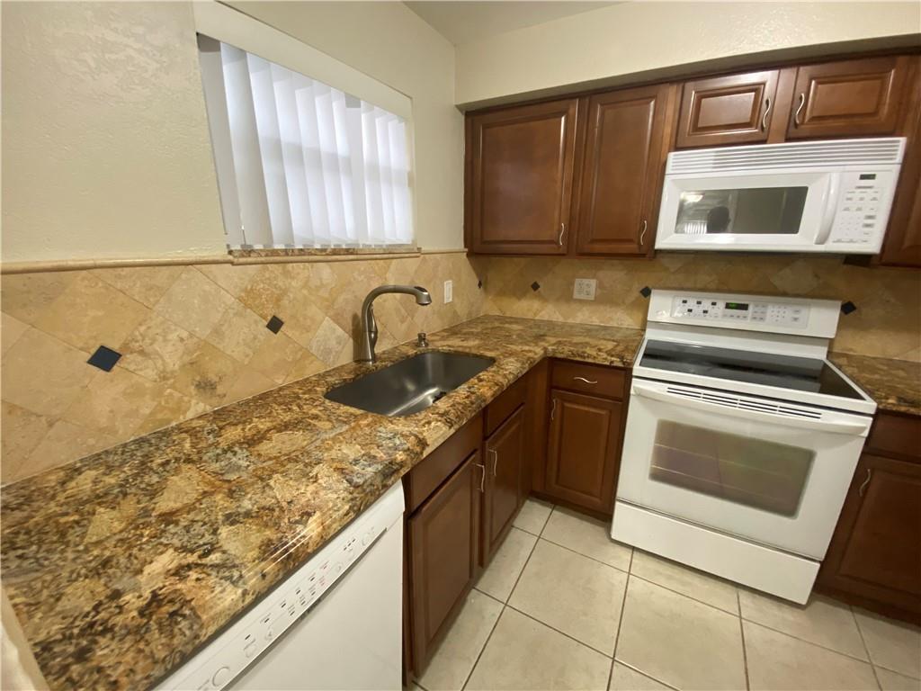 4235 N University Drive # 301, Sunrise FL 33351 photo 3
