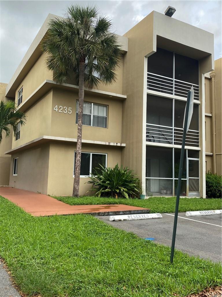 4235 N University Drive # 301, Sunrise FL 33351