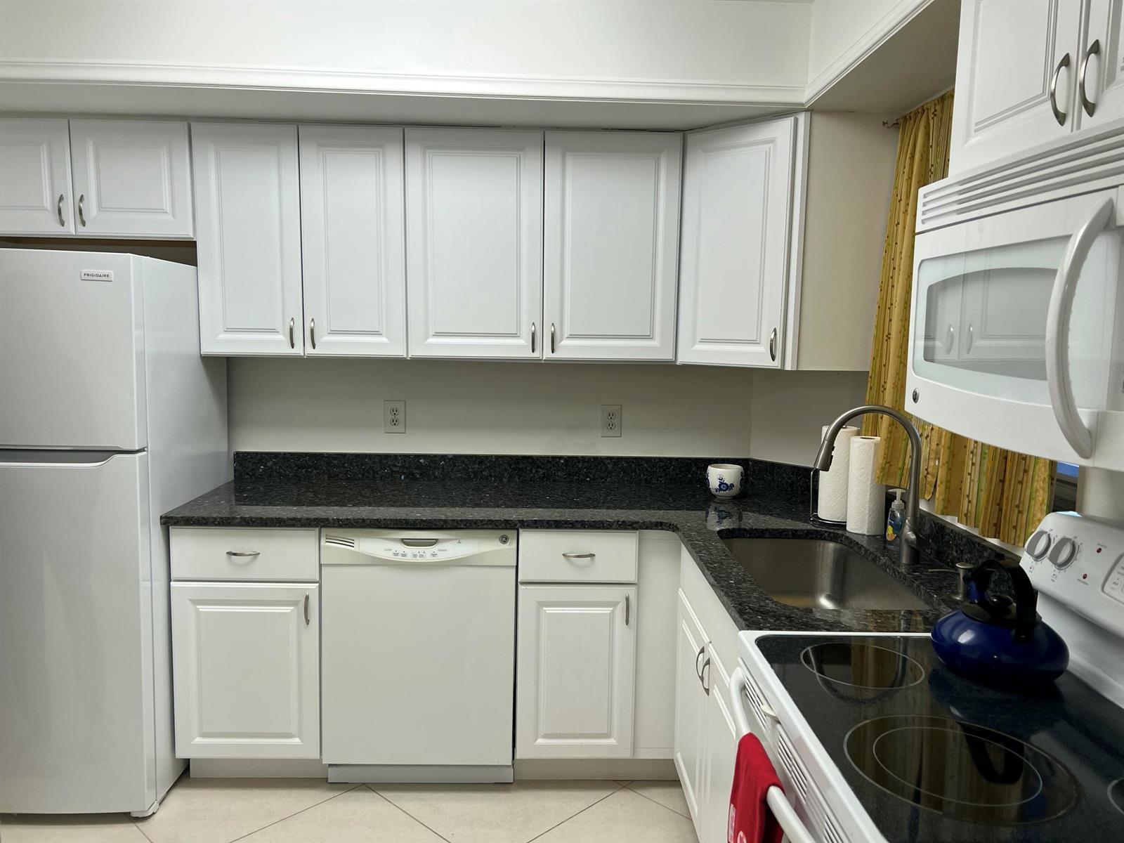 18081 SE Country Club Drive # 69, Jupiter FL 33469 photo 3