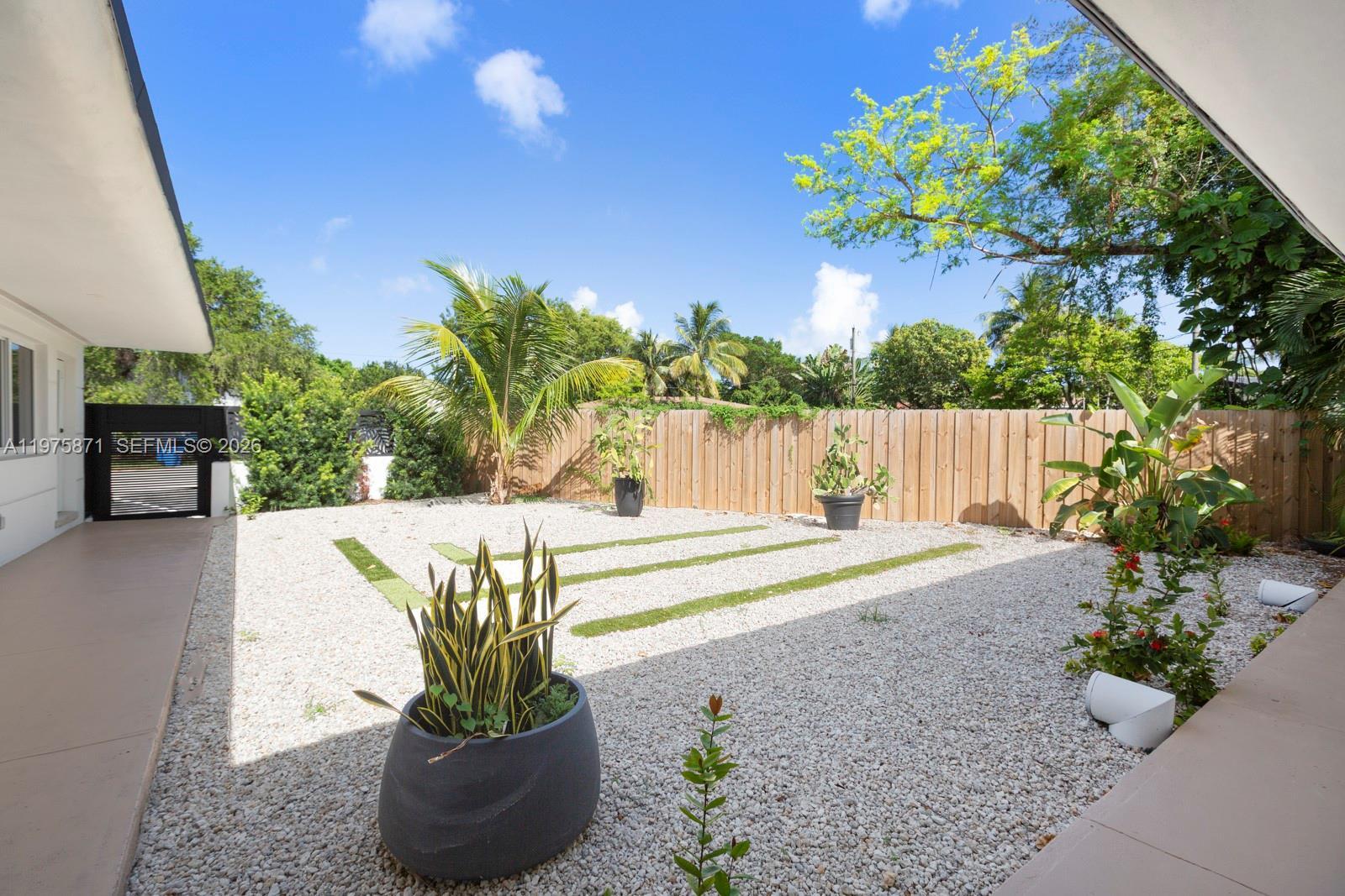 7800 NE 10th Ct # 2, Miami FL 33138 photo 5