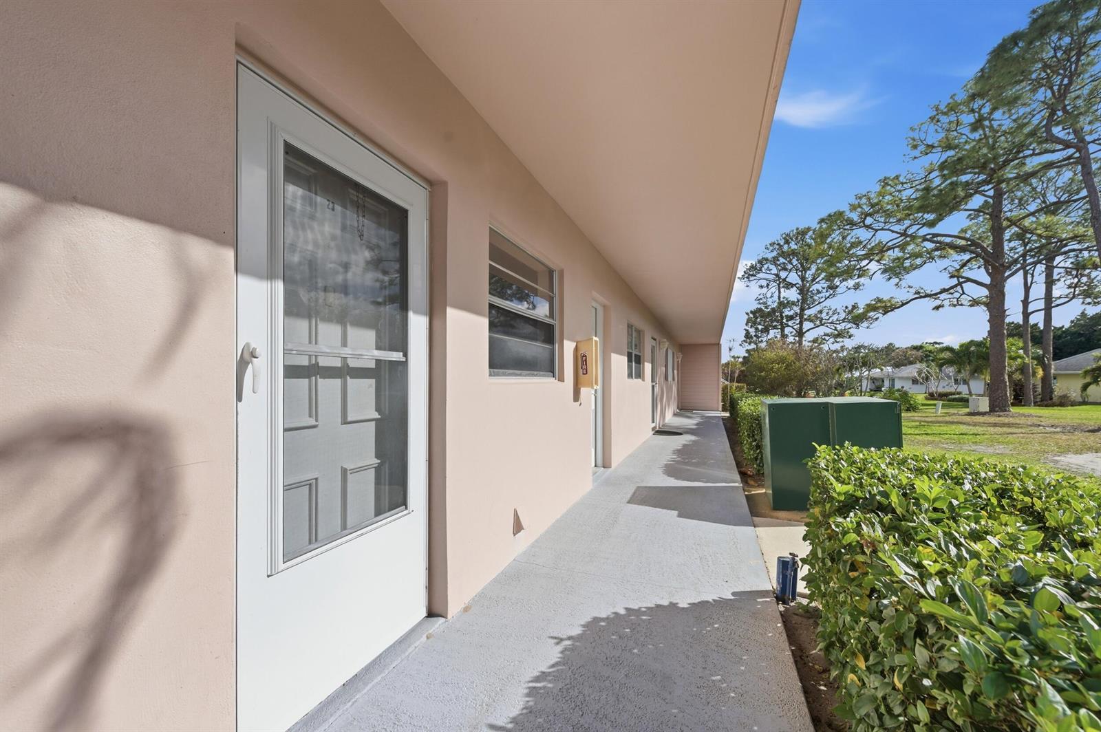 18081 SE Country Club Drive # 23, Jupiter FL 33469 photo 2