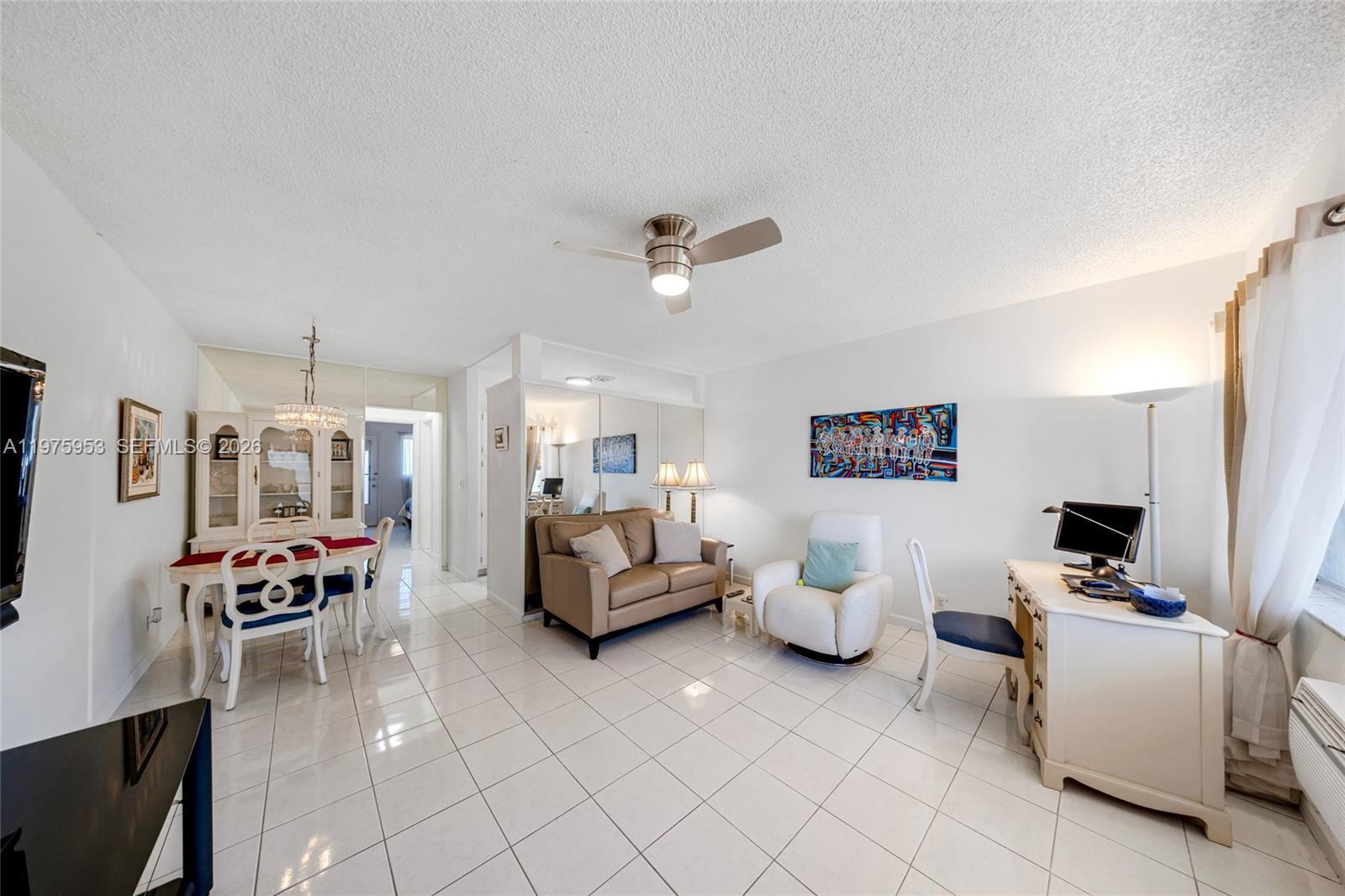 1015 SW 11th Ave # 5K, Hallandale Beach FL 33009
