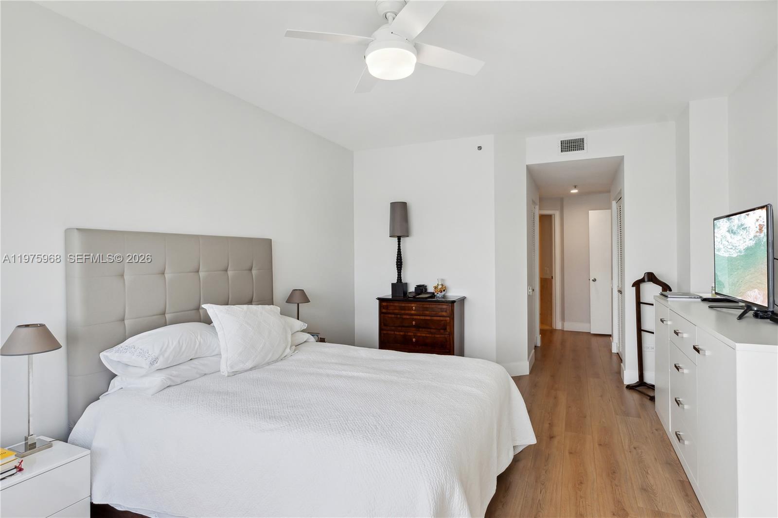 808 Brickell Key Dr # 2502, Miami FL 33131 photo 3