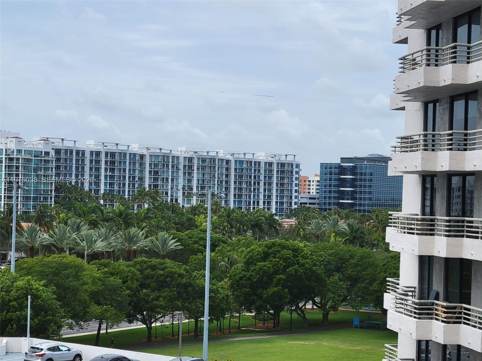 3300 NE 191st St # 814, Aventura FL 33180 photo 2