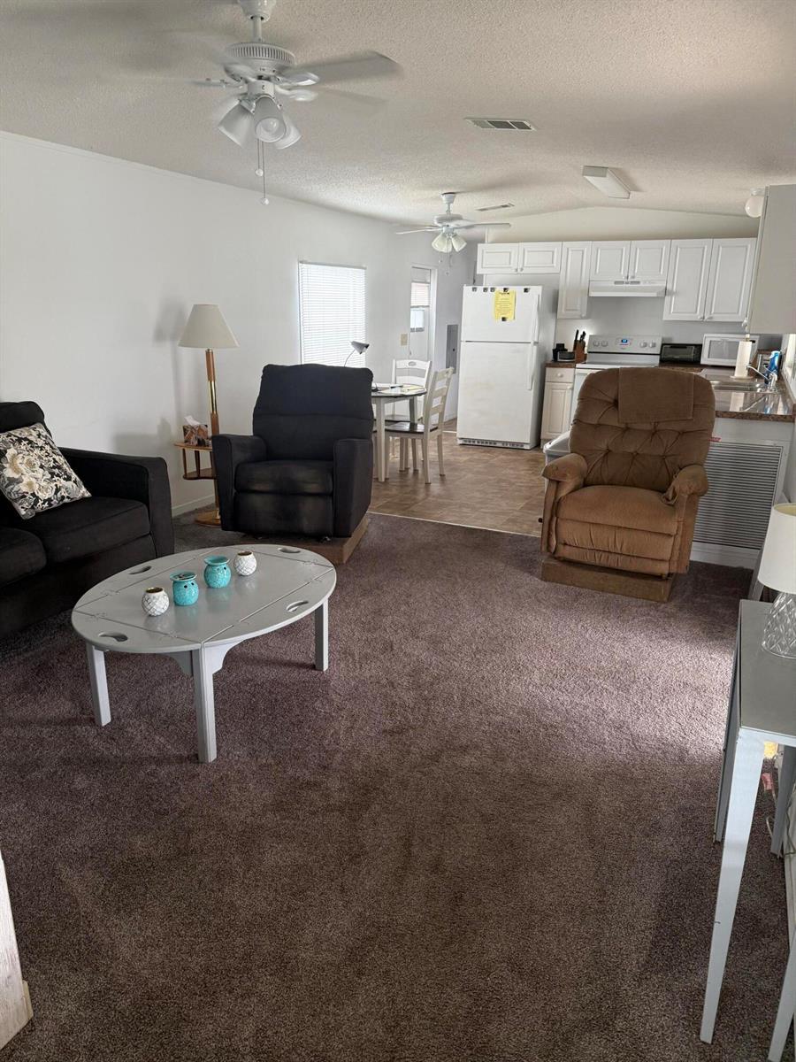 1 SE Gorda Way, Port St. Lucie FL 34952 photo 3