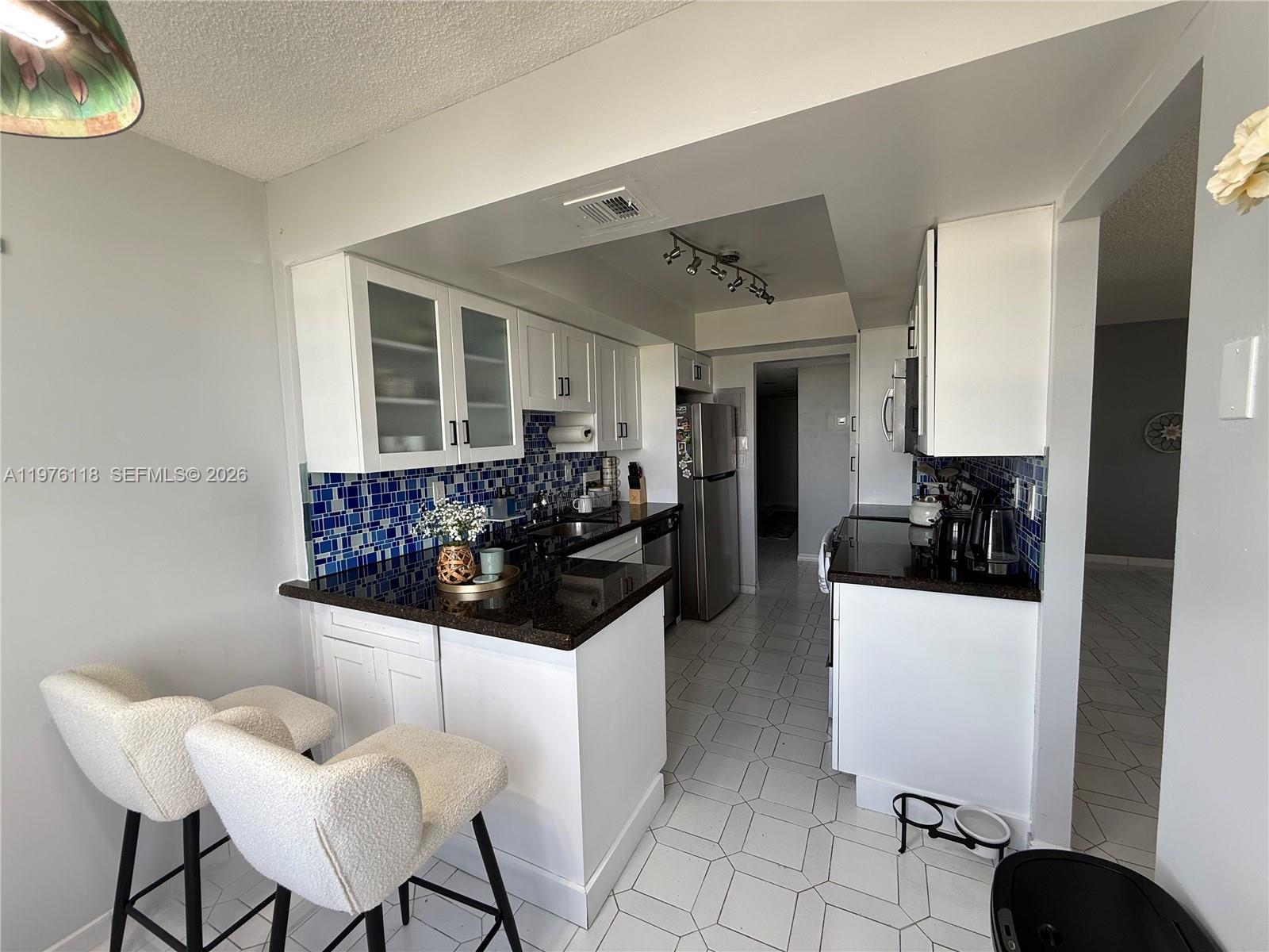 18011 Biscayne Blvd # 805, Aventura FL 33160 photo 5