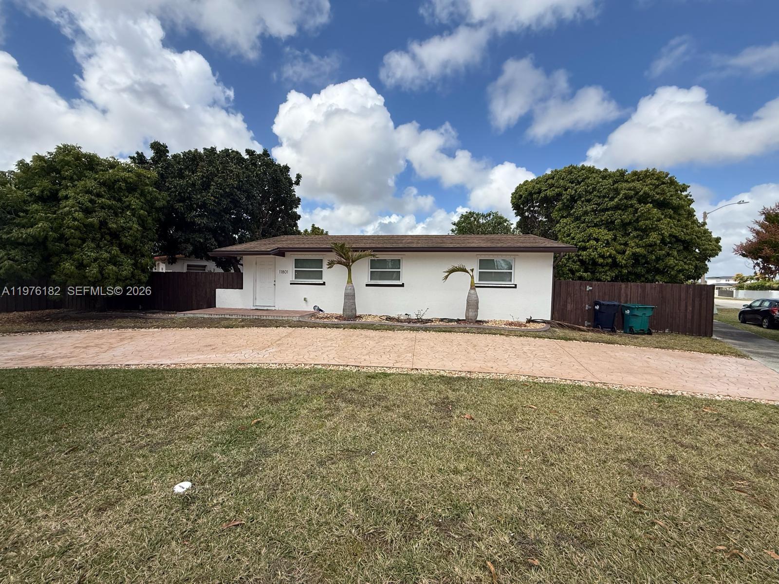 11801 SW 180th St, Miami FL 33177 photo 2