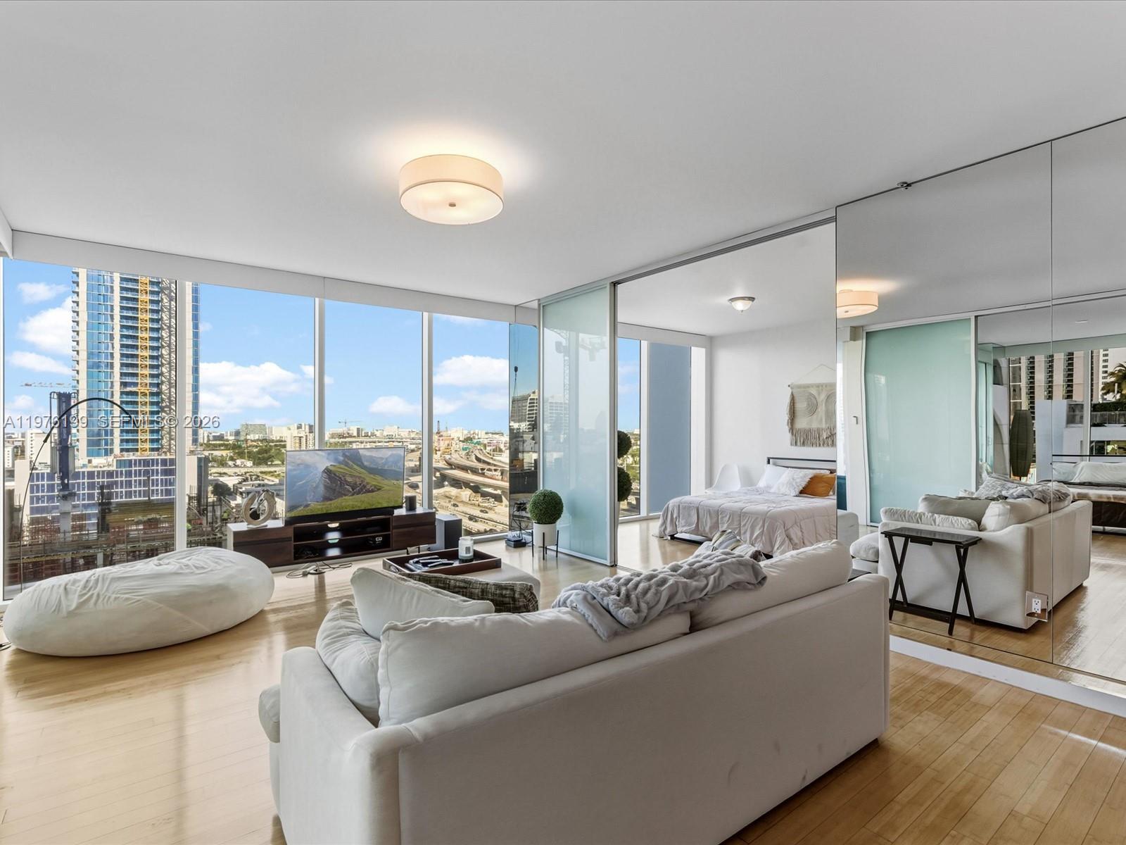 1040 Biscayne Blvd # 1107, Miami FL 33132 photo 4