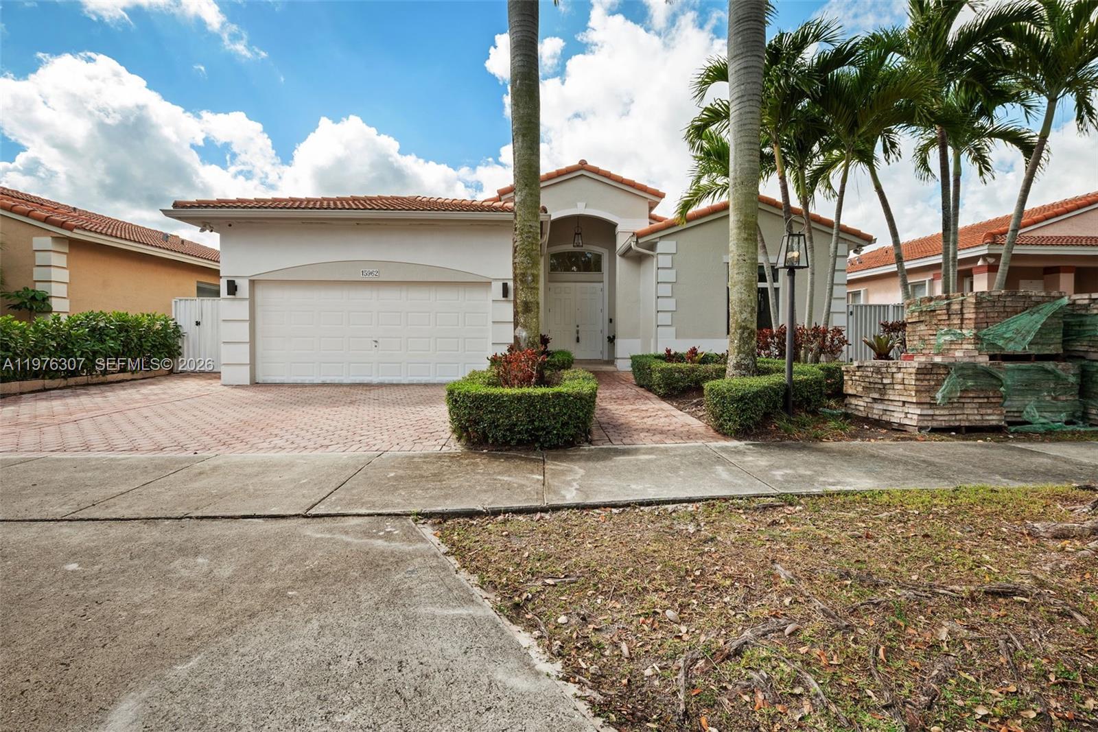 15962 SW 62nd St, Miami FL 33193