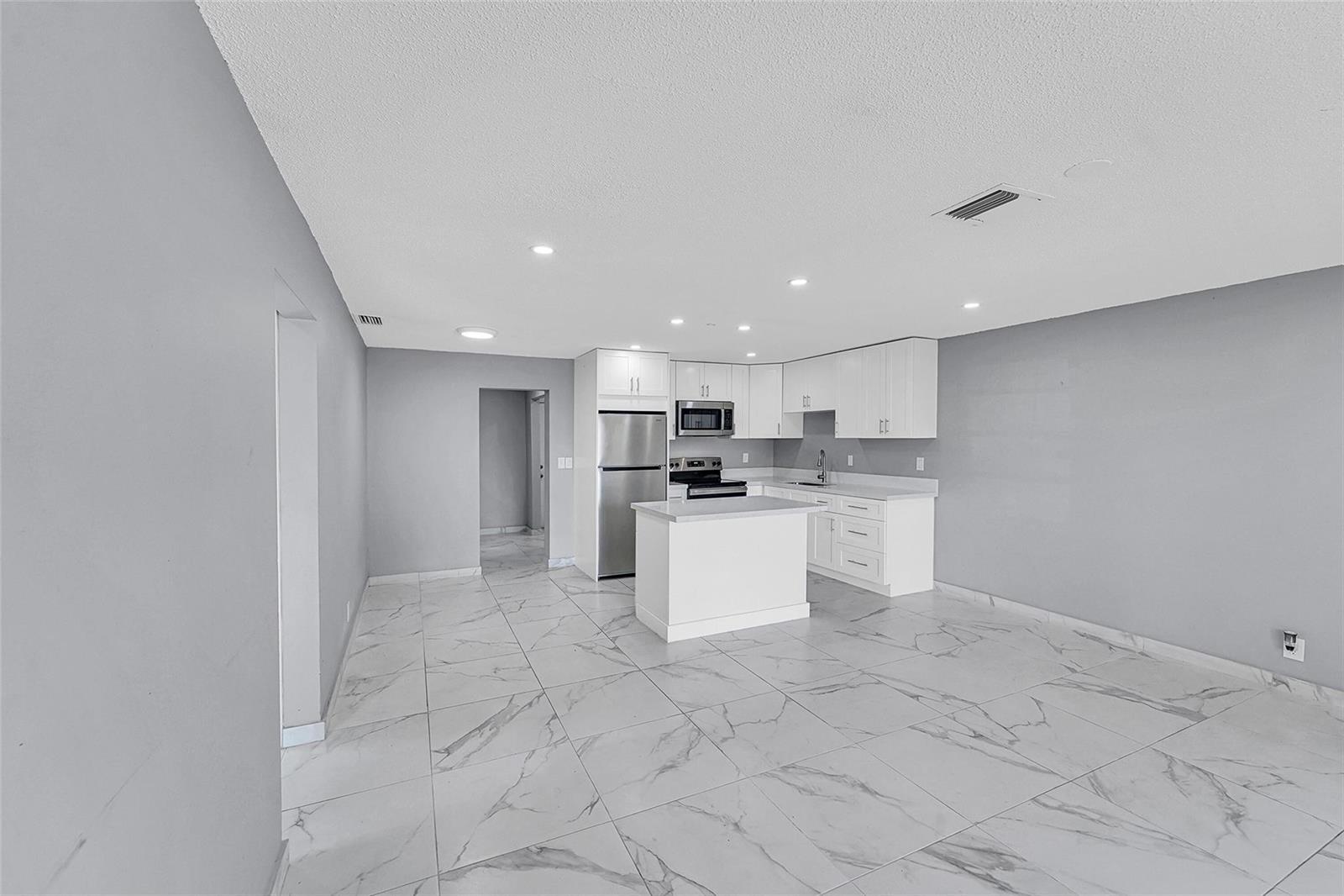 4681 SW 43rd Terrace, Fort Lauderdale FL 33314 photo 3