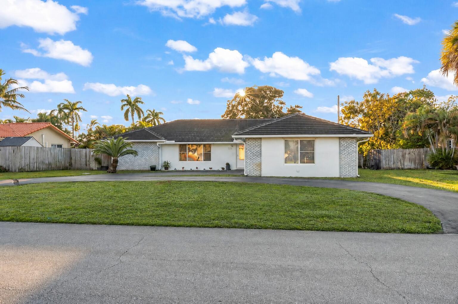 8361 Wilton Drive, Lake Clarke Shores FL 33406 photo 2