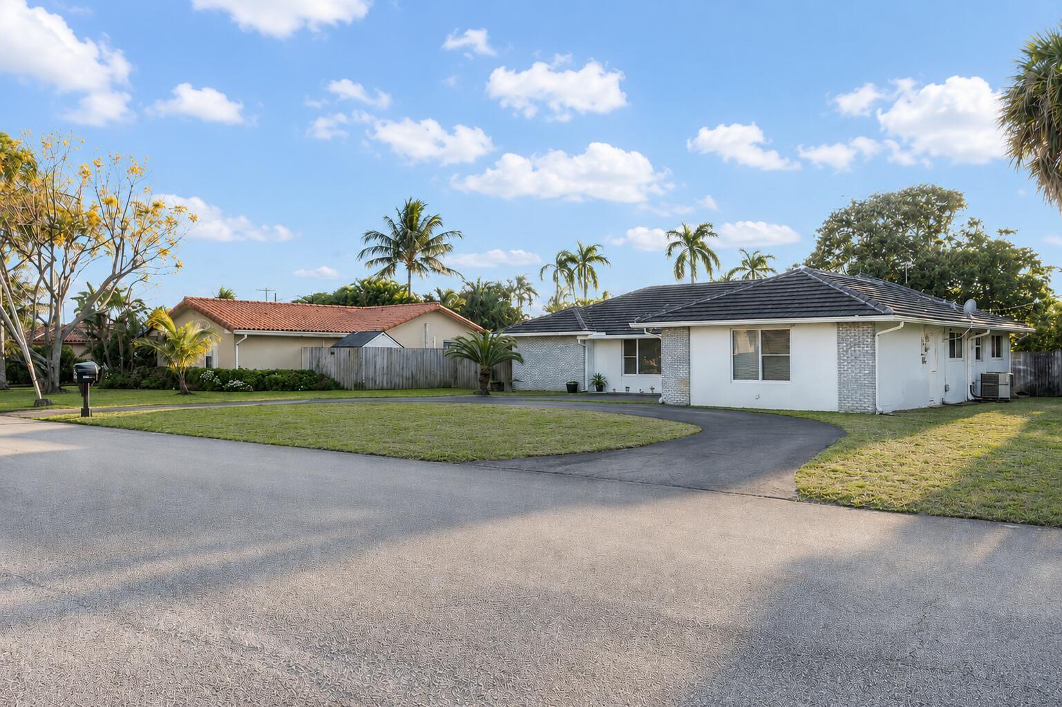 8361 Wilton Drive, Lake Clarke Shores FL 33406 photo 3