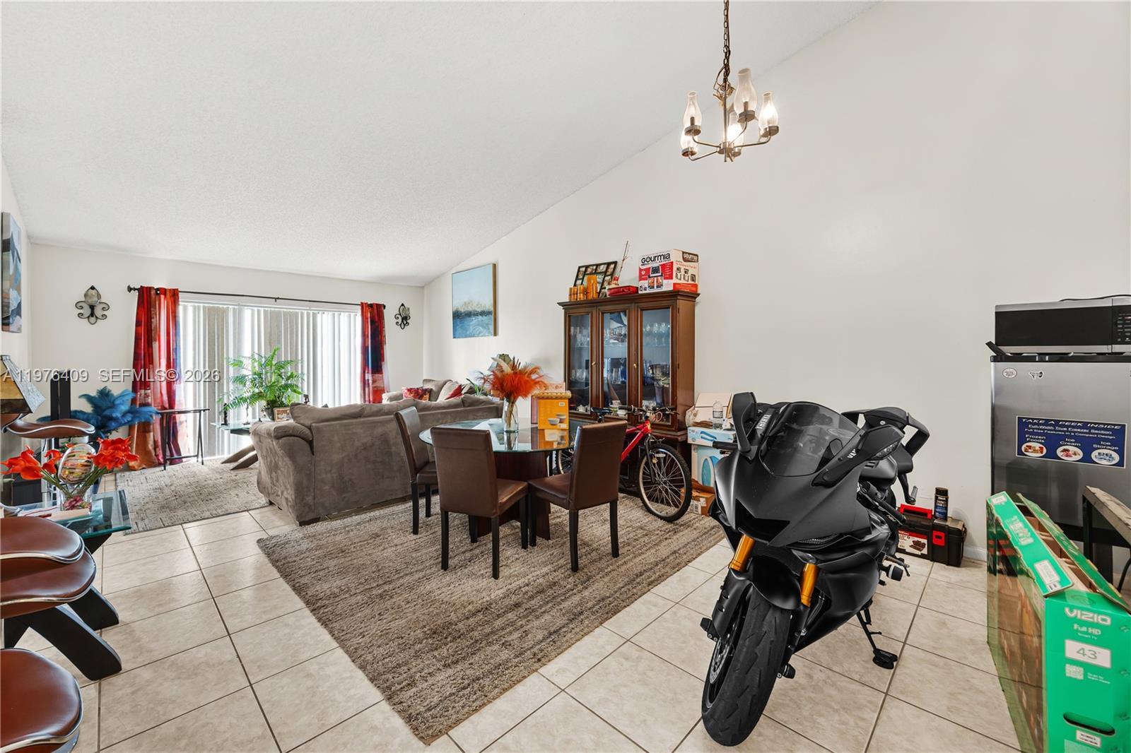 213 NW 60th Ave, Margate FL 33063 photo 5