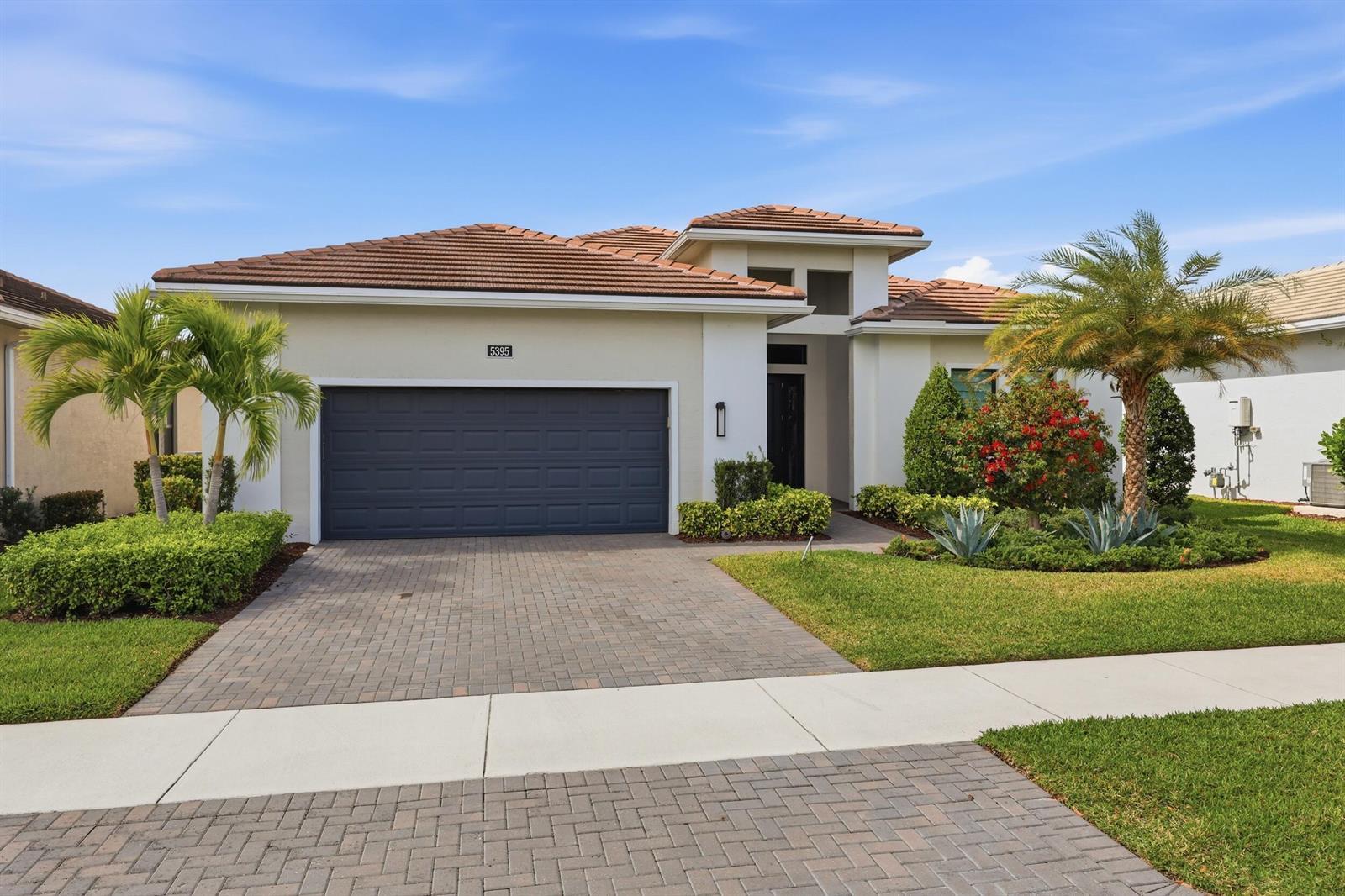 5395 Saint Vincent Lane, FL 33470 photo 2