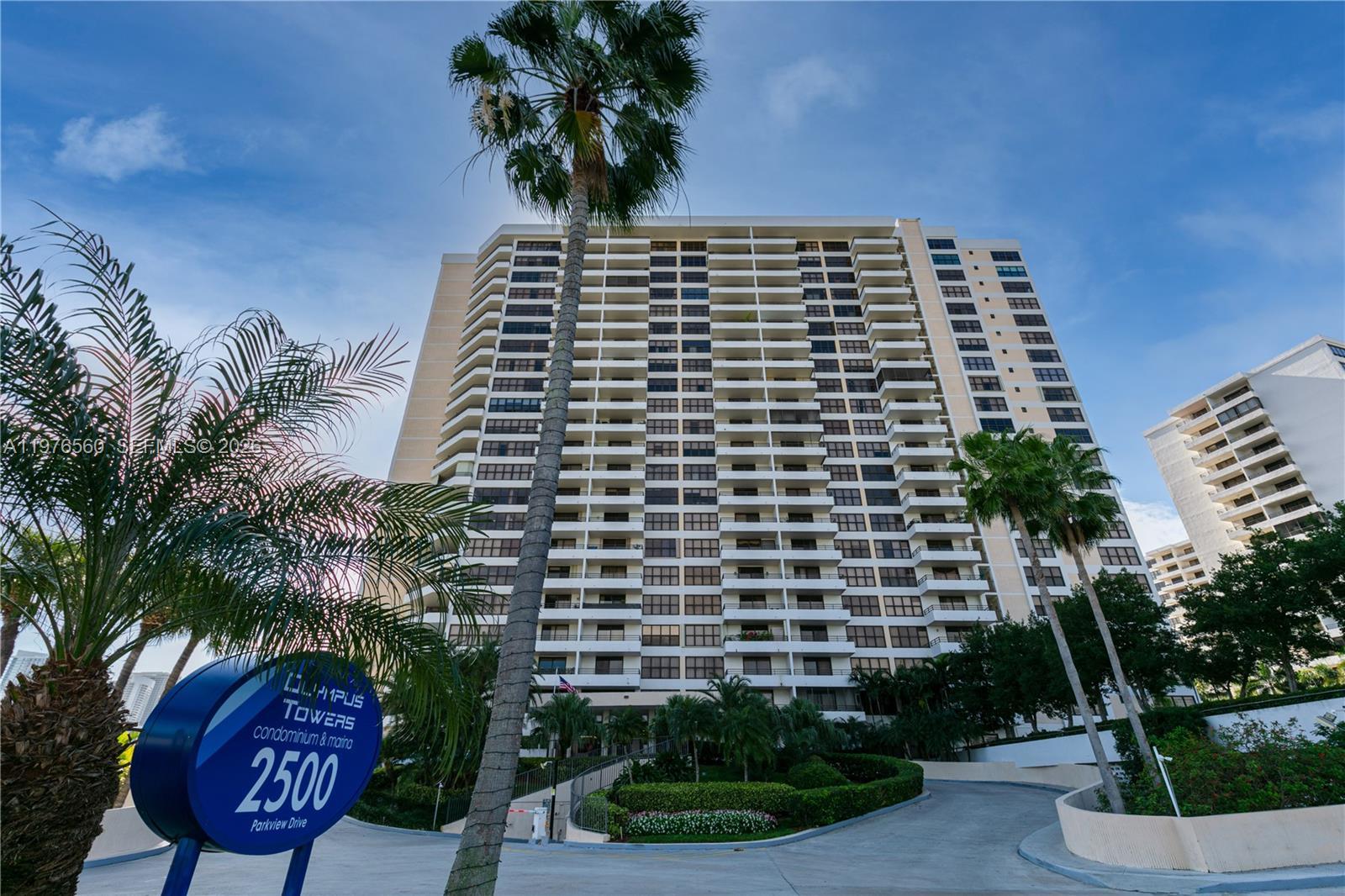 2500 Parkview Dr # 1121, Hallandale Beach FL 33009 photo 2