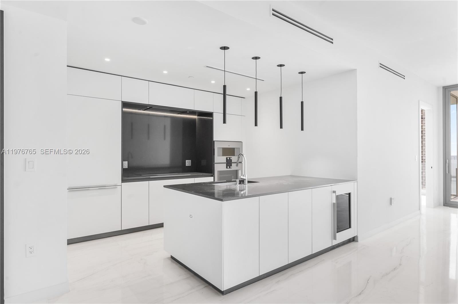 300 Biscyane Blvd Way # 1202, Miami FL 33131 photo 5