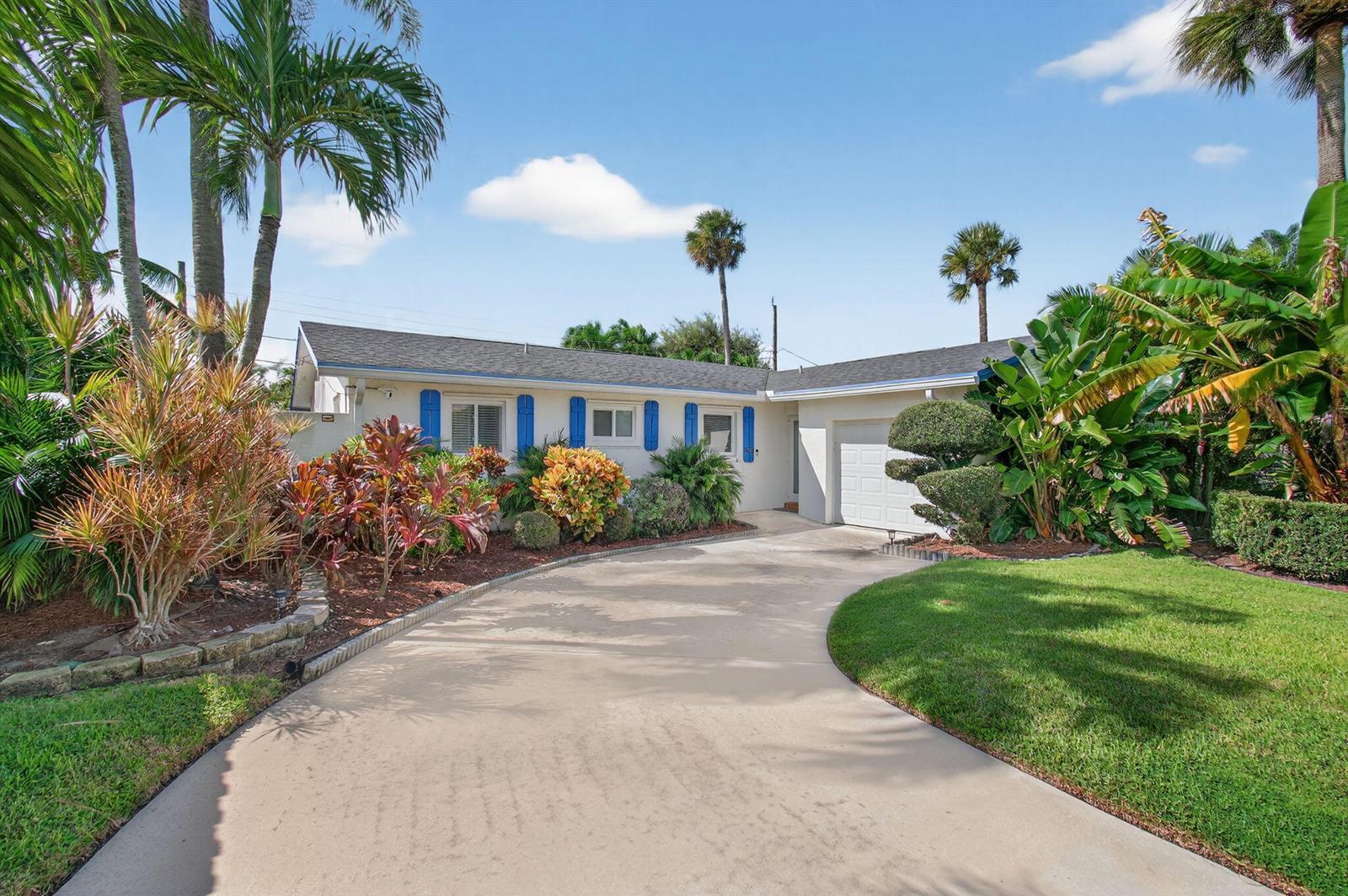 802 Mallard Drive, Delray Beach FL 33444
