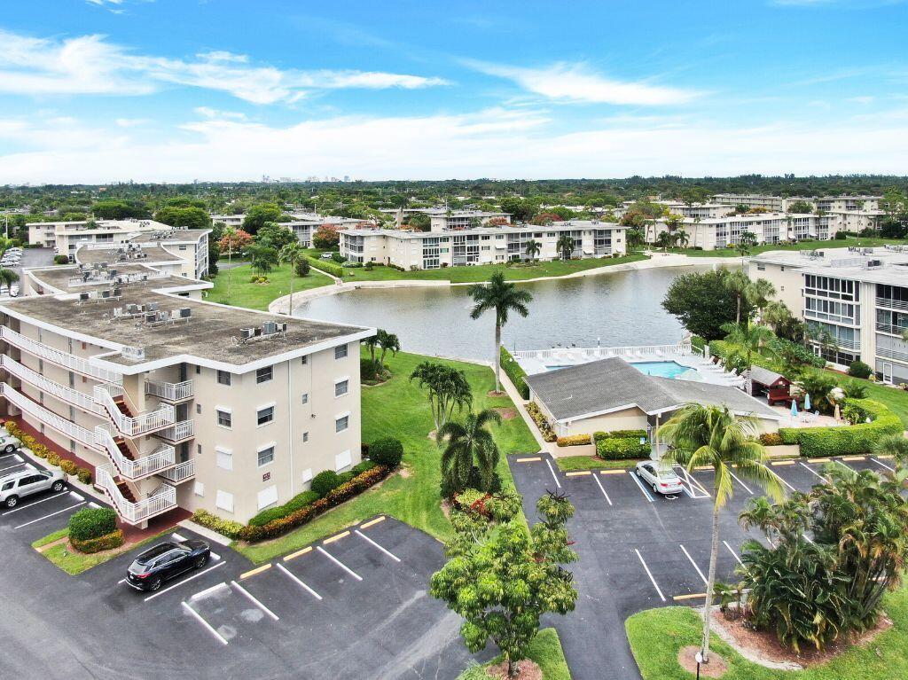 2616 N Gardens Drive # 105, Lake Worth FL 33461 photo 3