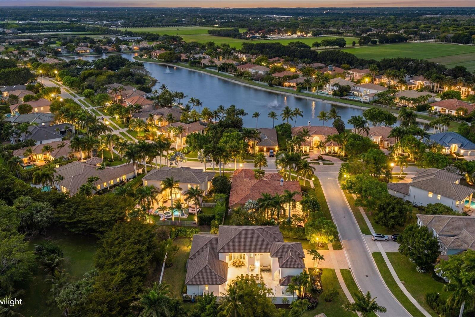 12295 Equine Lane, Wellington FL 33414 photo 2