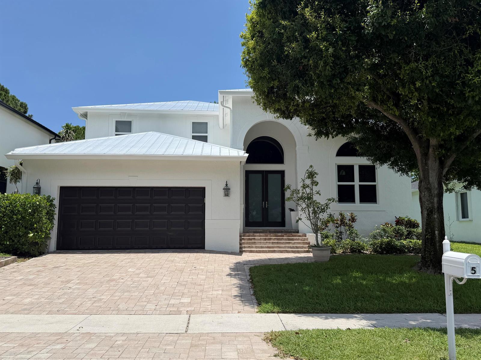 5 Lake Eden Drive, Boynton Beach FL 33435