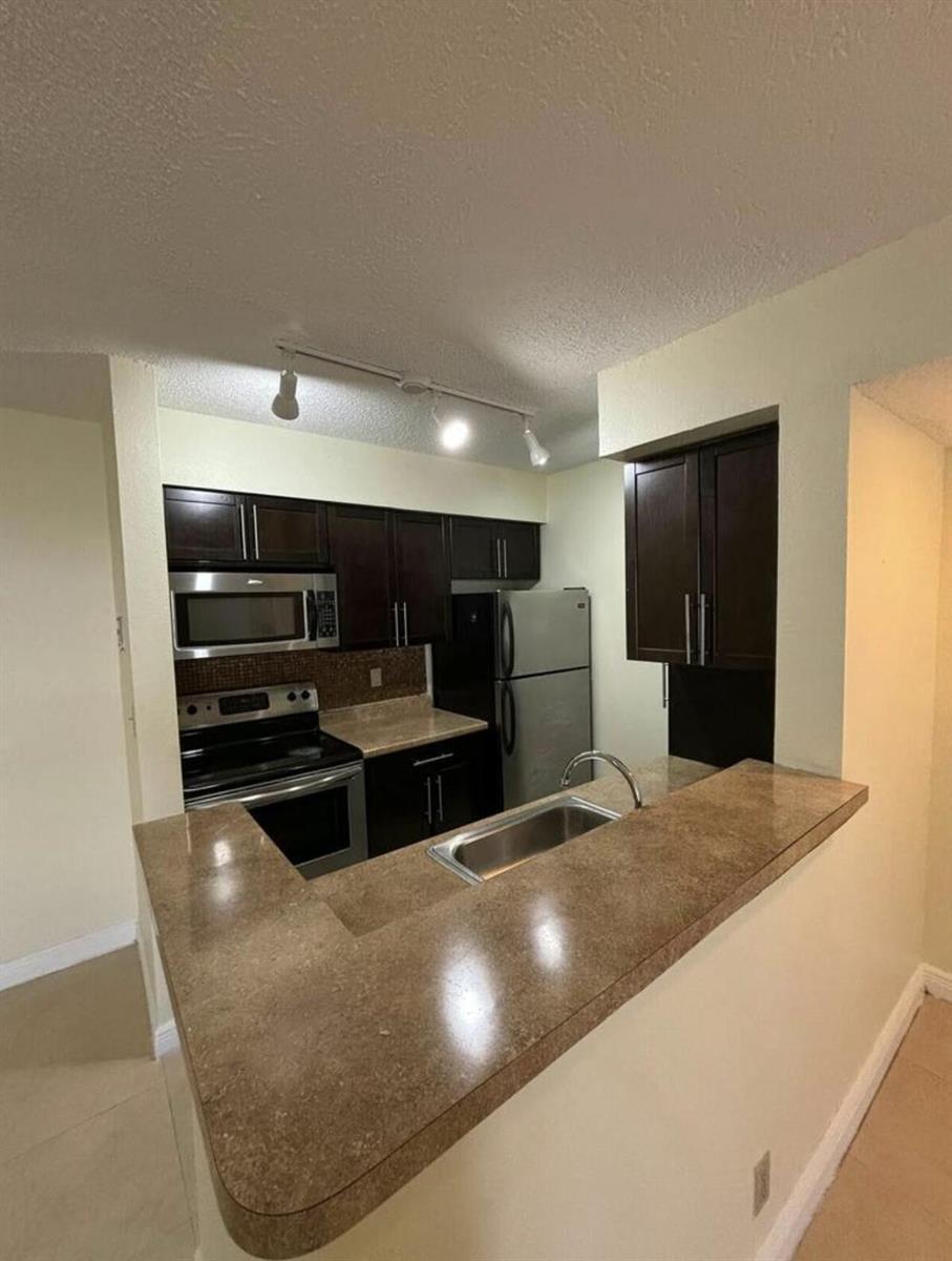 2796 S University Drive # 2101, Davie FL 33328 photo 5