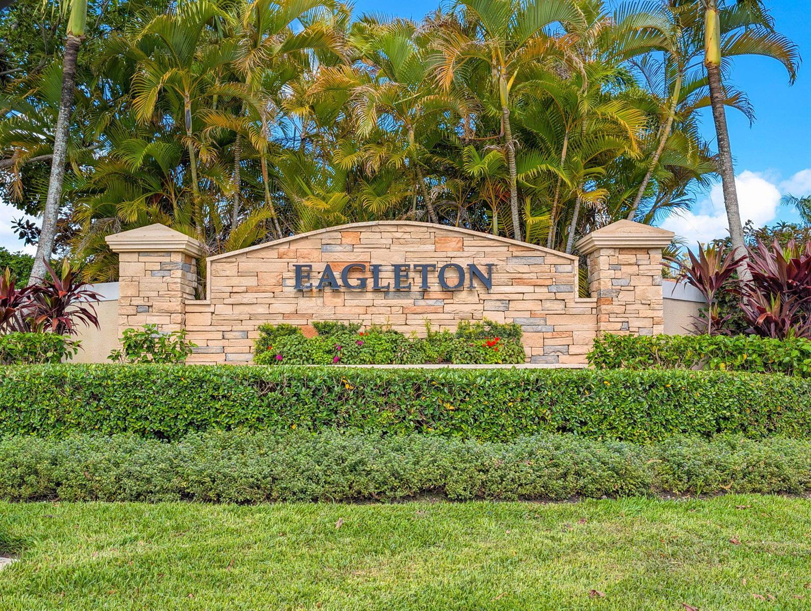 316 Eagleton Golf Drive, Palm Beach Gardens FL 33418 photo 2