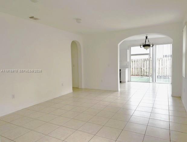 13840 SW 273rd Ter, Homestead FL 33032 photo 2