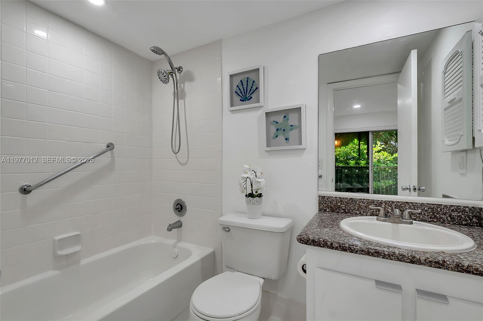 251 SW 132nd Way # 408H, Pembroke Pines FL 33027 photo 4