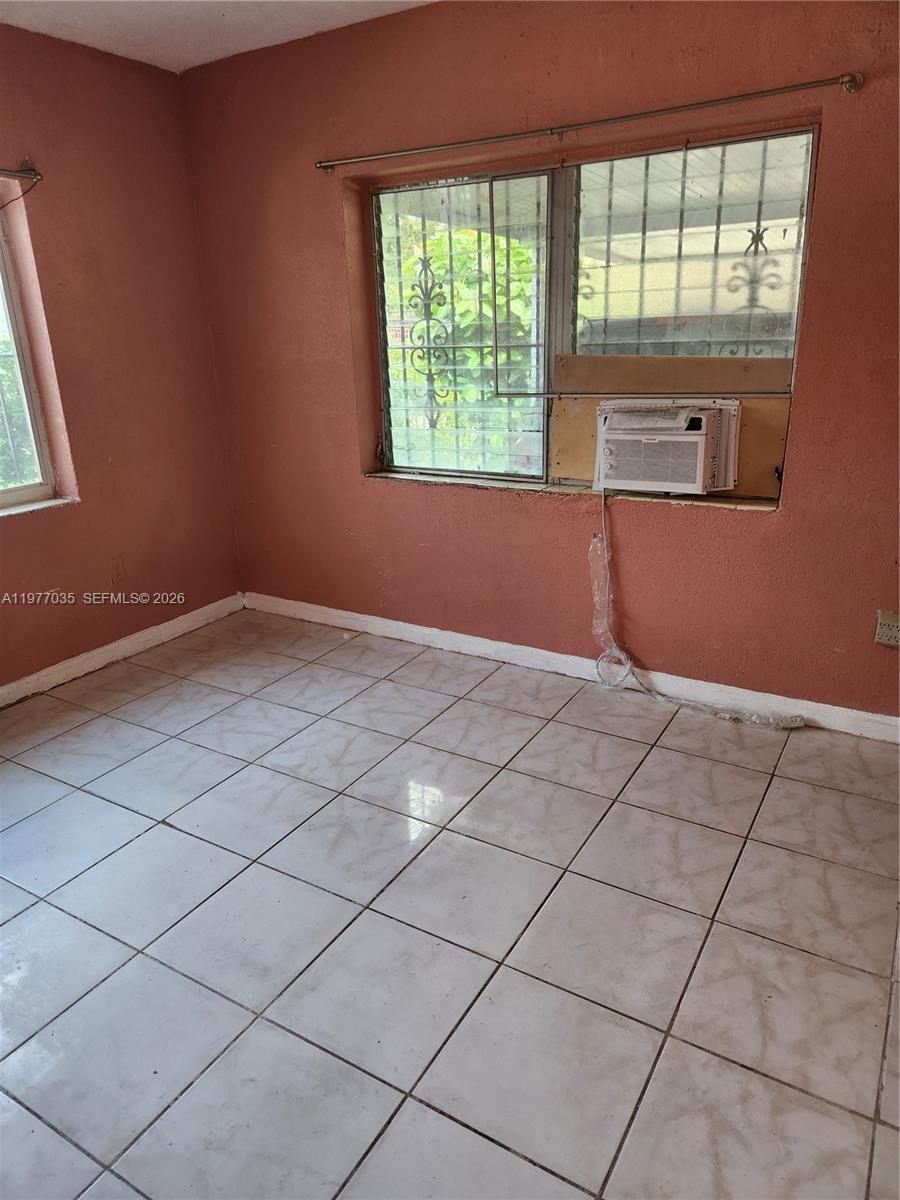 6950 NW 6th Ct # 1, Miami FL 33150 photo 3