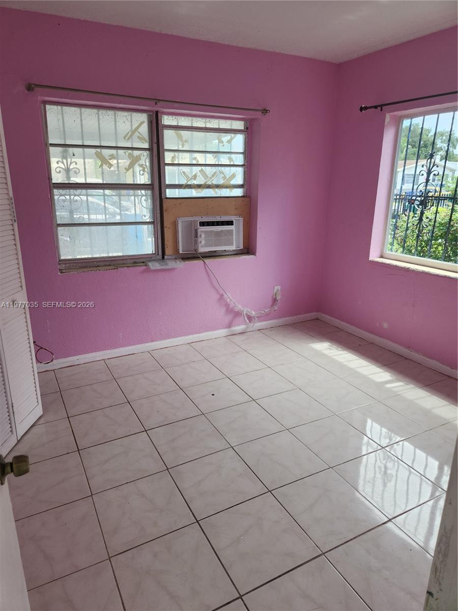 6950 NW 6th Ct # 1, Miami FL 33150 photo 4