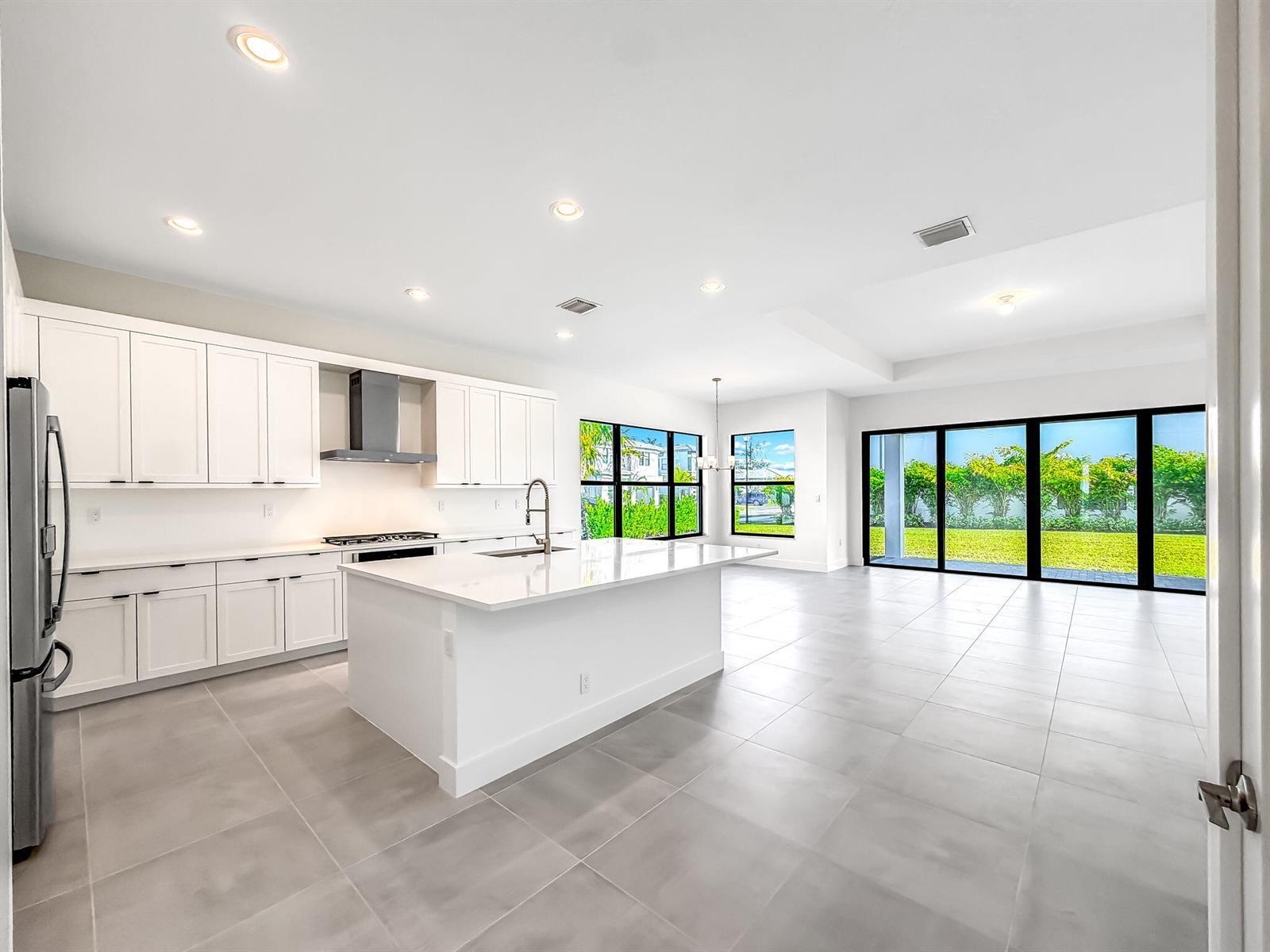 8286 Fishers Island Way, Boca Raton FL 33434 photo 5