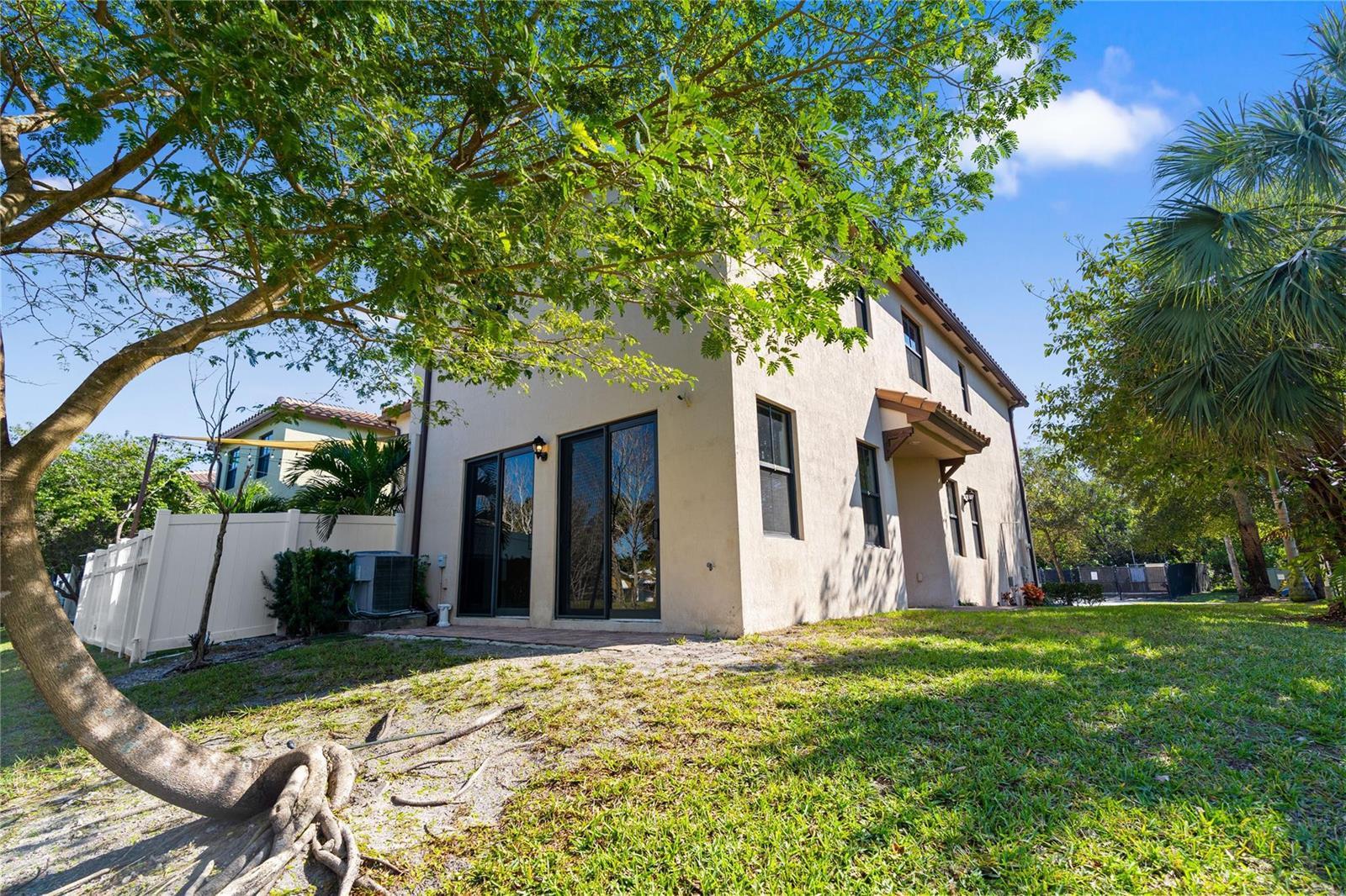 5701 NW 47th Avenue, Tamarac FL 33319 photo 3