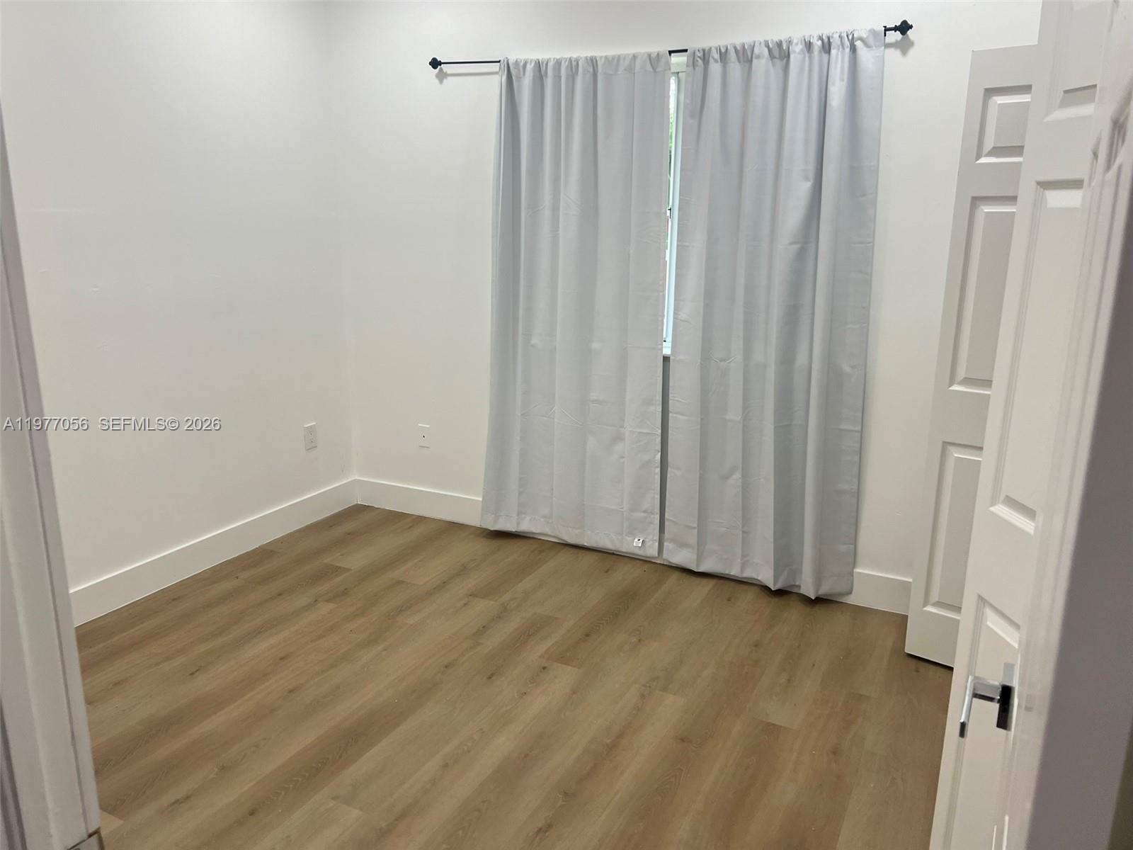 2511 NE 41st Ter, Homestead FL 33033 photo 4