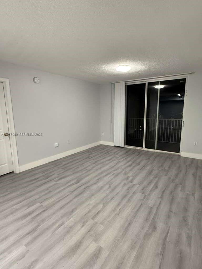 677 SW 111th Ave # 202, Pembroke Pines FL 33025 photo 5