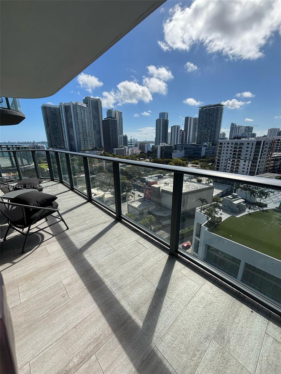 121 NE 34th St # 1503, Miami FL 33137 photo 2