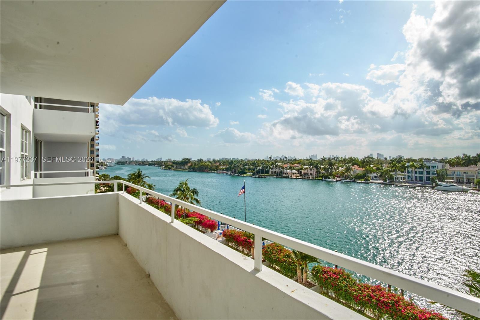 5700 Collins Ave # 5L, Miami Beach FL 33140 photo 2